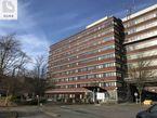 Furnished Town Centre Apartment With Parking