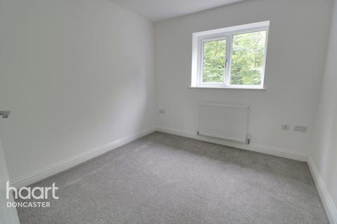 2 bedroom apartment for sale, Thompson Terrace, Askern, Doncaster