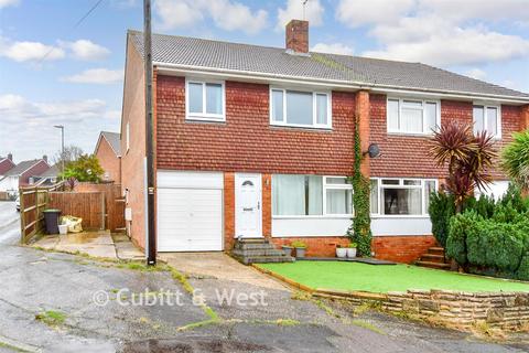 4 bedroom semi-detached house for sale, Montgomery Walk, Waterlooville, Hampshire