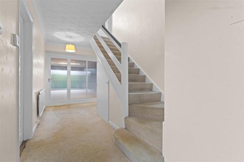 3 bedroom detached house for sale, Tudor Close, Seaford