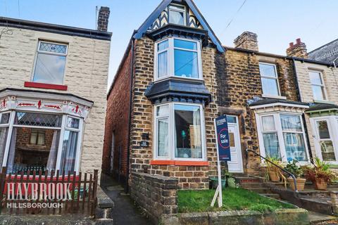 3 bedroom end of terrace house for sale, Carlton Road, Sheffield