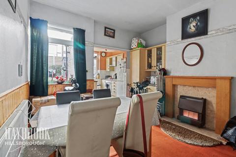 3 bedroom end of terrace house for sale, Carlton Road, Sheffield