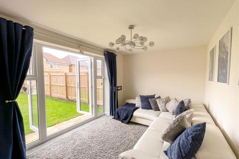 4 bedroom detached house for sale, 5 Balaguer Grove, Darlington