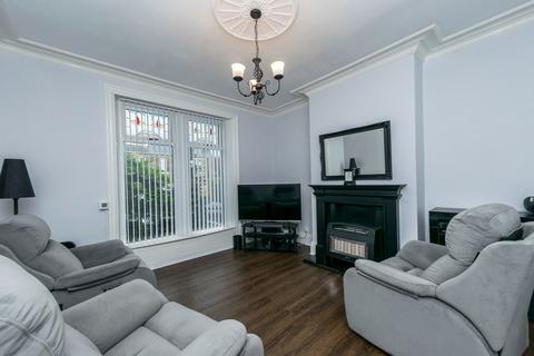 3 bedroom terraced house for sale, Linden Road, Birkby, Huddersfield, HD2