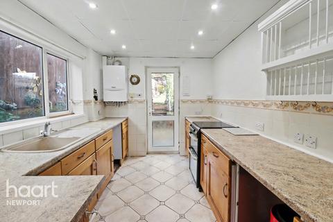 3 bedroom detached house for sale, Elm Grove, Newport