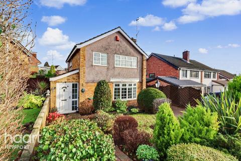 3 bedroom detached house for sale, Elm Grove, Newport