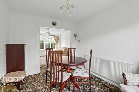 3 bedroom detached house for sale, Elm Grove, Newport