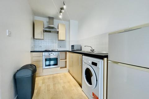 1 bedroom apartment to rent, West Two, Suffolk Street Queensway, Birmingham, B1