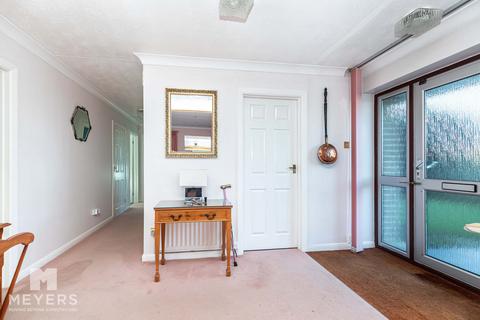 2 bedroom bungalow for sale, Rolls Drive, Bournemouth, BH6 4
