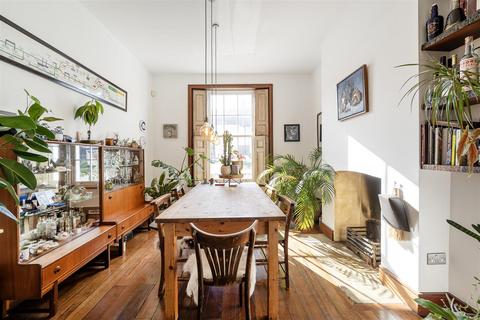 undefined, Warwick Road, Ealing W5