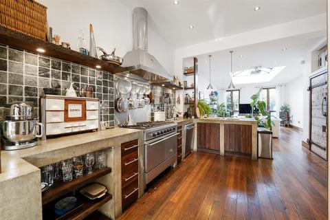 3 bedroom terraced house for sale, Warwick Road, Ealing W5