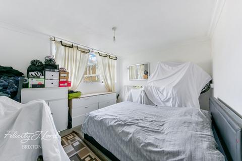 1 bedroom flat for sale, Chute House, London SW9