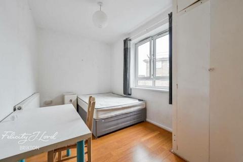 4 bedroom flat for sale, Stockwell Road, London SW9