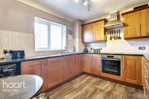 2 bedroom apartment for sale, Saxmundham Way, Clacton-On-Sea