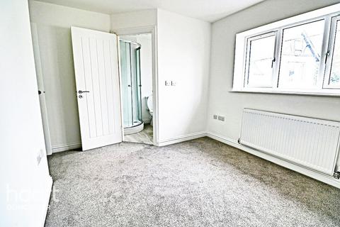 3 bedroom semi-detached house for sale, Railway Court, Thompson Terrace, Askern, Doncaster