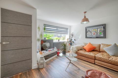 3 bedroom terraced house for sale, Rothley Walk, Birmingham, B38