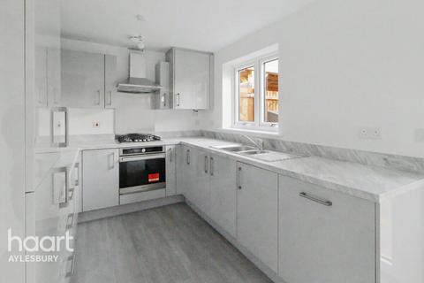 undefined, The Deene, Aylesbury