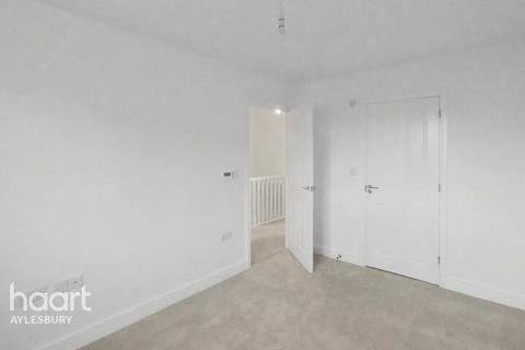 undefined, The Deene, Aylesbury