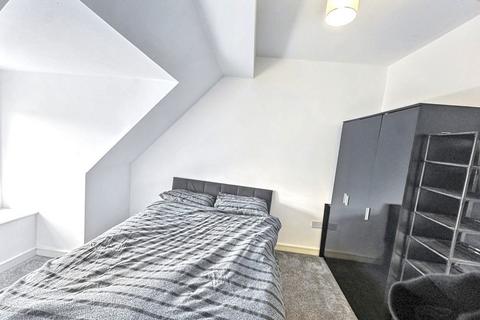 2 bedroom apartment for sale, Grosvenor Road, Westoe, South Shields, Tyne and Wear, NE33 3LU