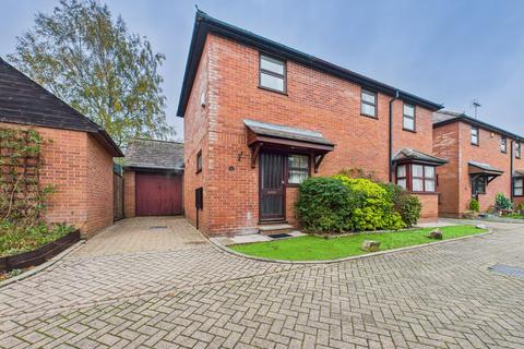 Leighton Buzzard LU7