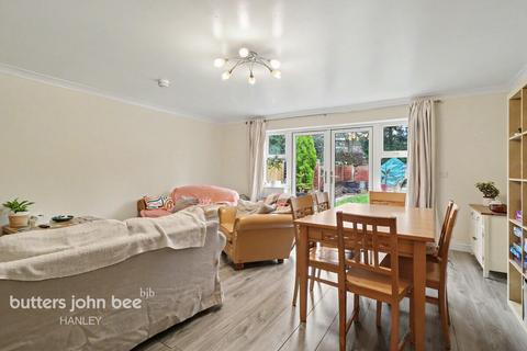 4 bedroom detached house for sale, Abbotts Road, Leek, ST13 6EZ