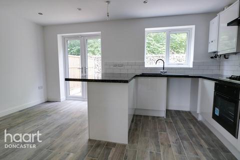 3 bedroom semi-detached house for sale, Railway Court, Thompson Terrace, Askern, Doncaster