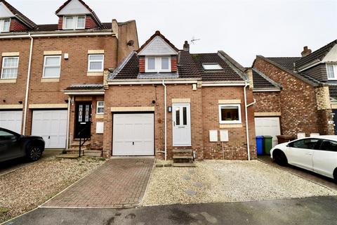 4 bedroom terraced house for sale, Target Lane, Pocklington, York