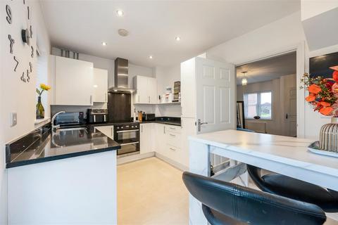 2 bedroom semi-detached house for sale, Little Green, Denmead