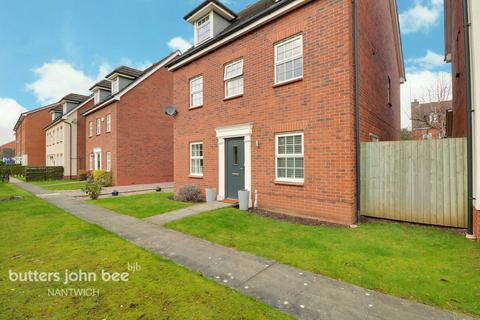 5 bedroom detached house for sale, Hallams Drive, Nantwich