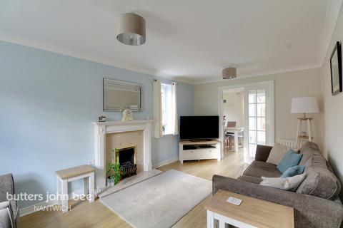 5 bedroom detached house for sale, Hallams Drive, Nantwich