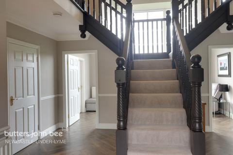 5 bedroom detached house for sale, Walls Wood, Newcastle