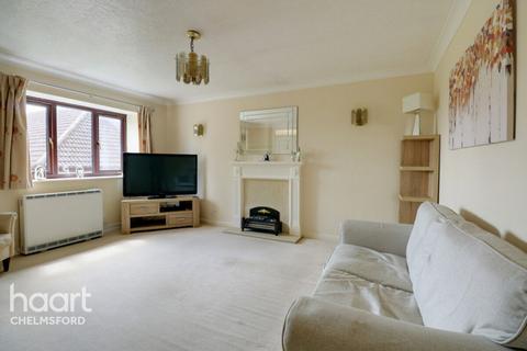 undefined, Alexander Mews, Chelmsford