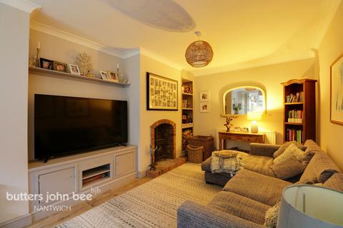 4 bedroom semi-detached house for sale, London Road, Nantwich