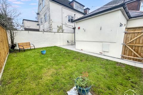 1 bedroom flat for sale, Northbourne Avenue, Bournemouth, BH10 6