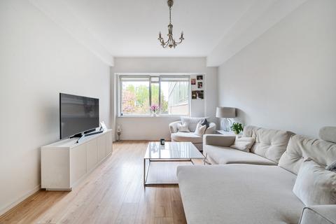 1 bedroom apartment for sale, Great West Road, Brentford