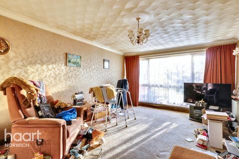 3 bedroom chalet for sale, Martineau Lane, Norwich