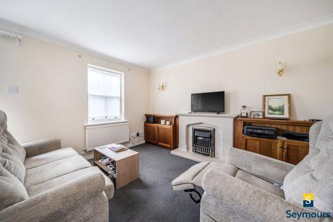 2 bedroom end of terrace house for sale, Sydenham Road, Surrey GU1