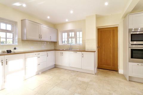 5 bedroom detached house for sale, South Green, Mattishall
