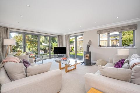 3 bedroom detached house for sale, Wey Meadows, Weybridge, KT13