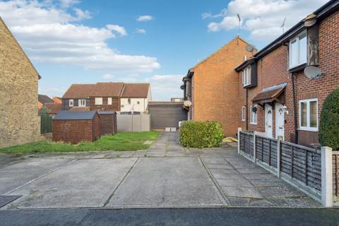 1 bedroom maisonette for sale, Carters Close, Stevenage SG2