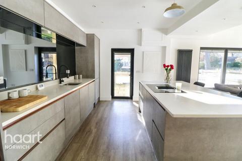 undefined, Holmesdale Road, NORWICH