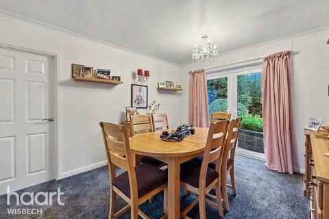 3 bedroom detached bungalow for sale, Hollycroft Road, Emneth