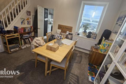 undefined, Wayne Street, Porth CF39