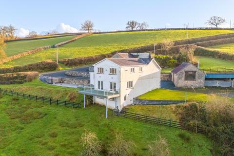 undefined, Capel Isaac, Llandeilo, SA19