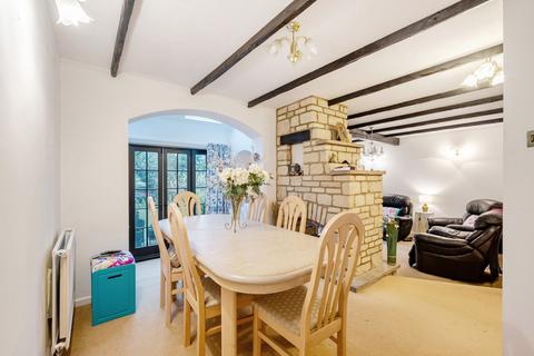 4 bedroom detached house for sale, Cotswold Meadow, Witney, Oxfordshire