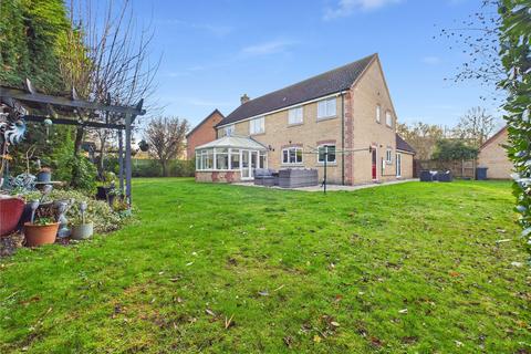 5 bedroom detached house for sale, Horse Pond Close, Great Cornard, Sudbury, Suffolk, CO10
