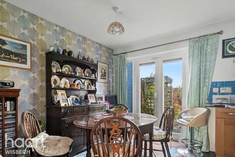 3 bedroom semi-detached house for sale, Oxfield Drive, Gorefield