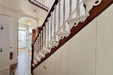 5 bedroom end of terrace house for sale, Parkins Terrace, Truro