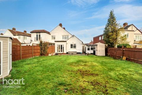 3 bedroom semi-detached house for sale, Park Avenue, Orpington
