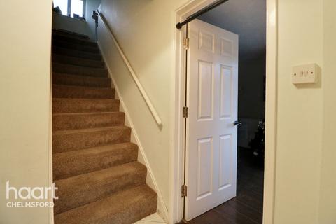 5 bedroom semi-detached house for sale, Park View Crescent, Chelmsford